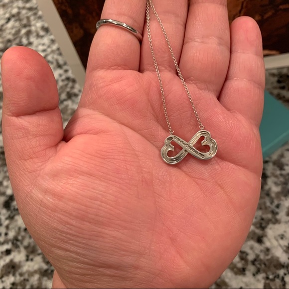 AUTHENTIC Tiffany Infinity heart necklace❤️ - Picture 3 of 5